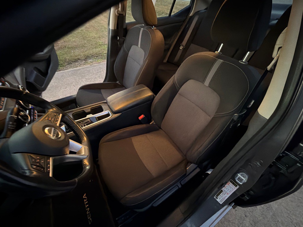 2021 Nissan Sentra Image 24