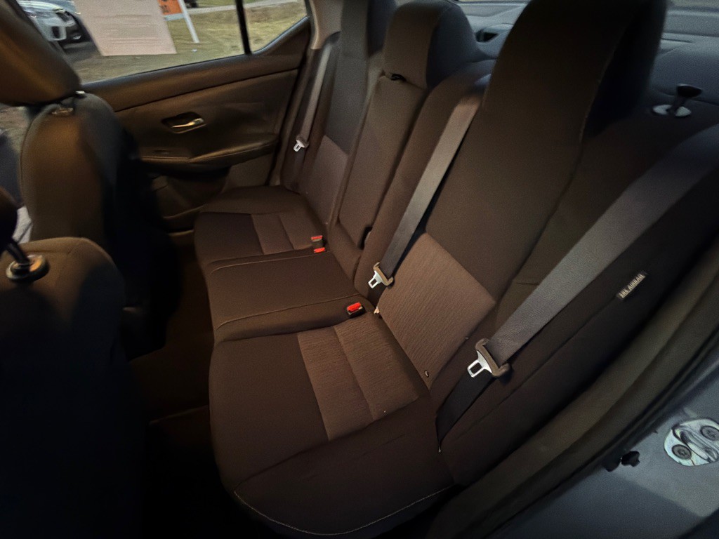 2021 Nissan Sentra Image 25