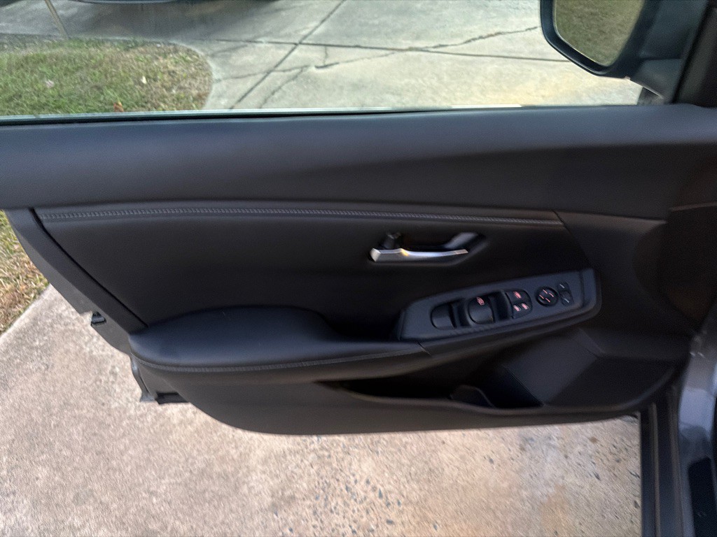 2021 Nissan Sentra Image 30