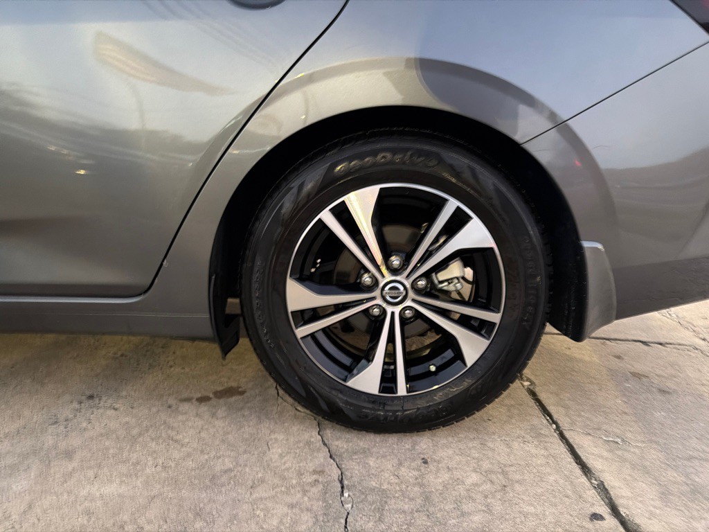 2021 Nissan Sentra Image 32