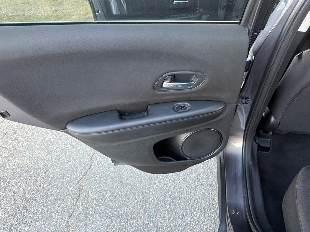 2018 Honda HR-V Image 30