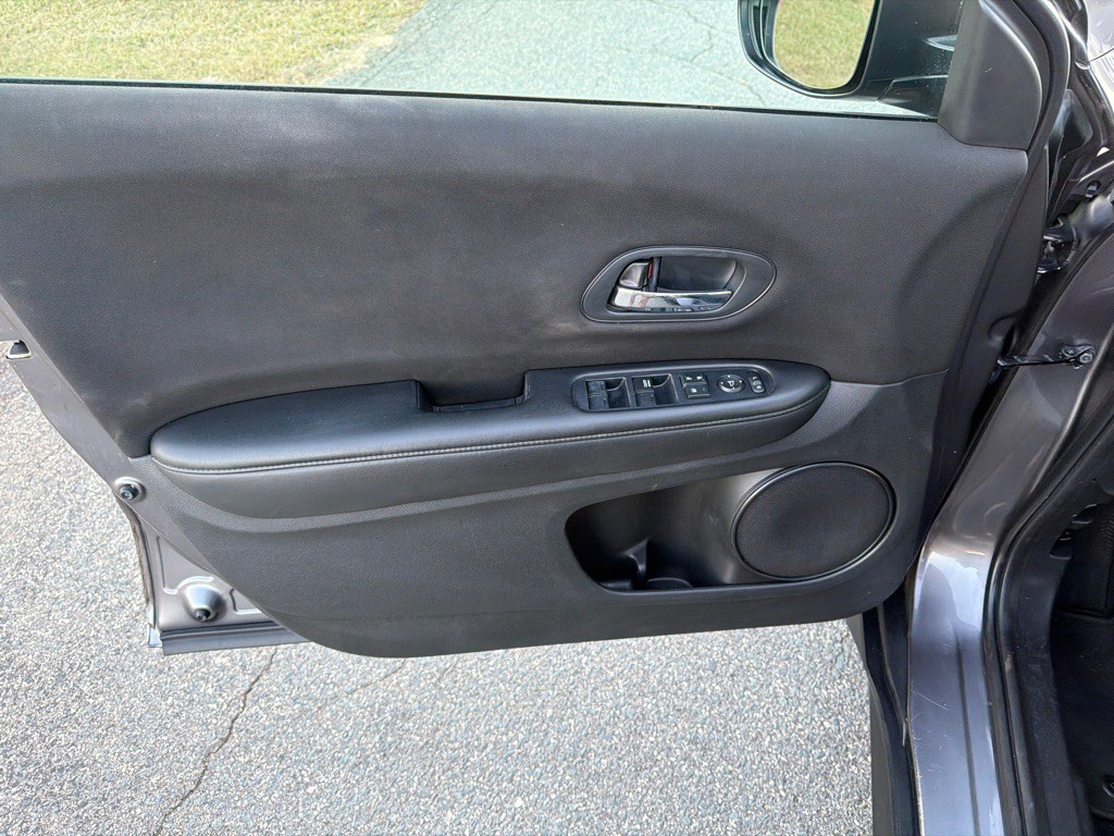 2018 Honda HR-V Image 31