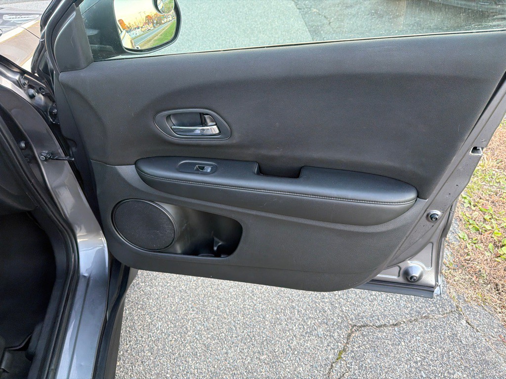 2018 Honda HR-V Image 33