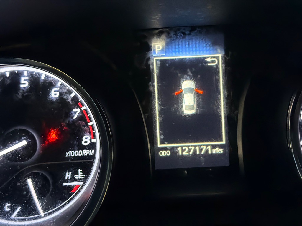 2020 Toyota Camry Image 18