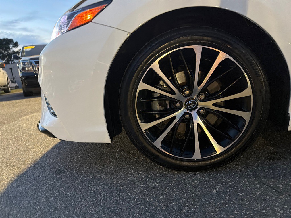 2020 Toyota Camry Image 31