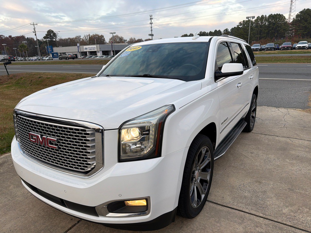 2017 GMC Yukon Image 4