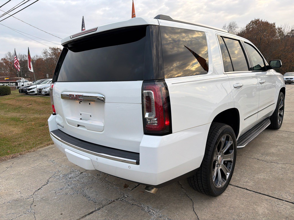 2017 GMC Yukon Image 8