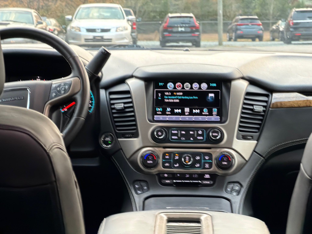 2017 GMC Yukon Image 16