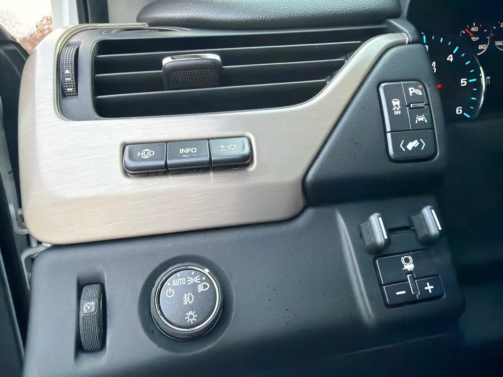 2017 GMC Yukon Image 20