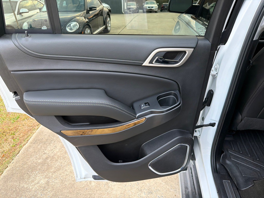 2017 GMC Yukon Image 40