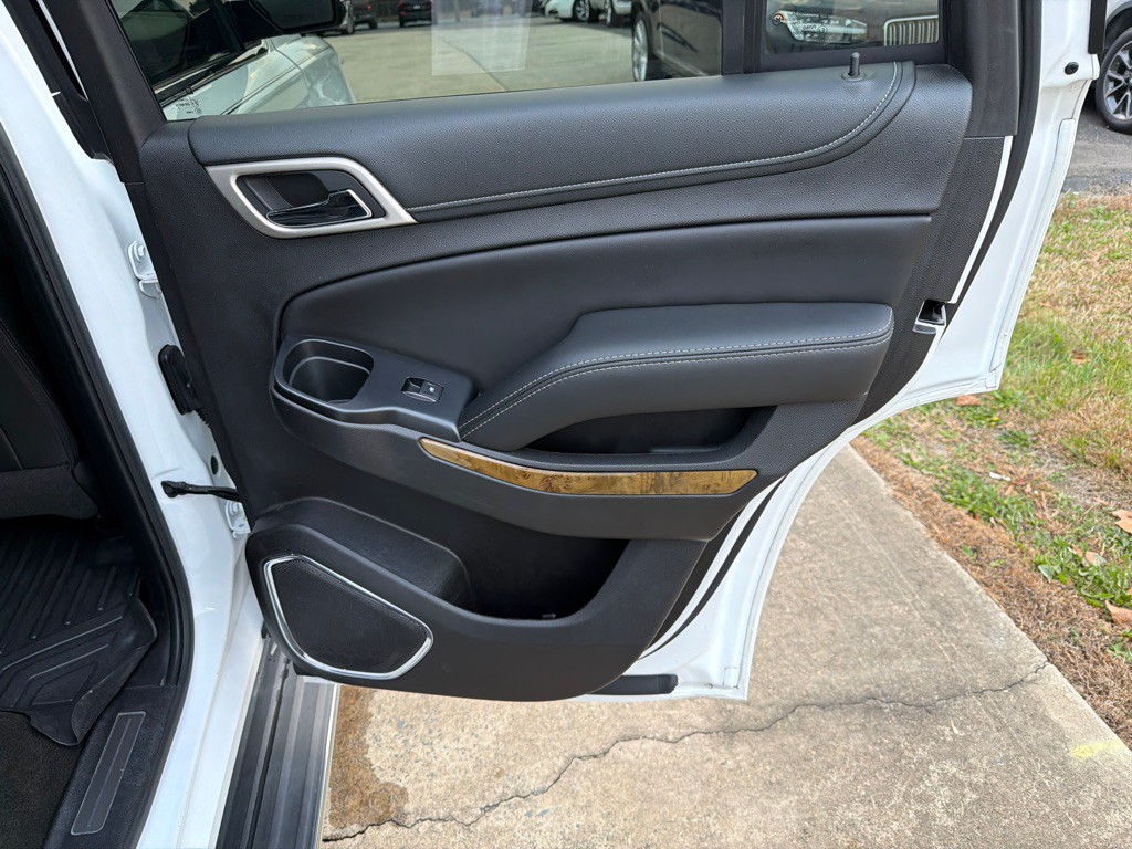 2017 GMC Yukon Image 42