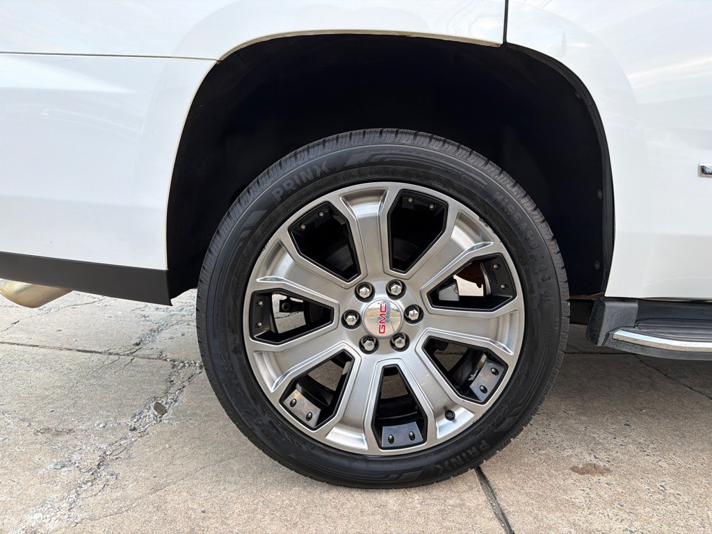 2017 GMC Yukon Image 44