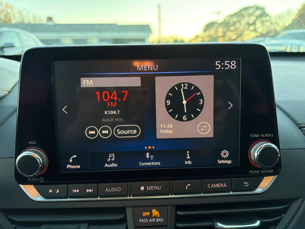 2021 Nissan Altima Image 20