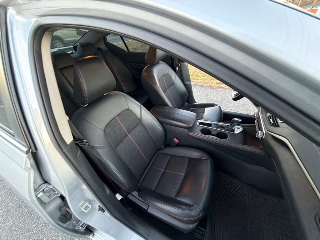 2021 Nissan Altima Image 26