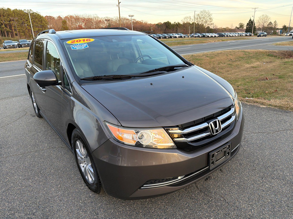 2016 Honda Odyssey Image 5