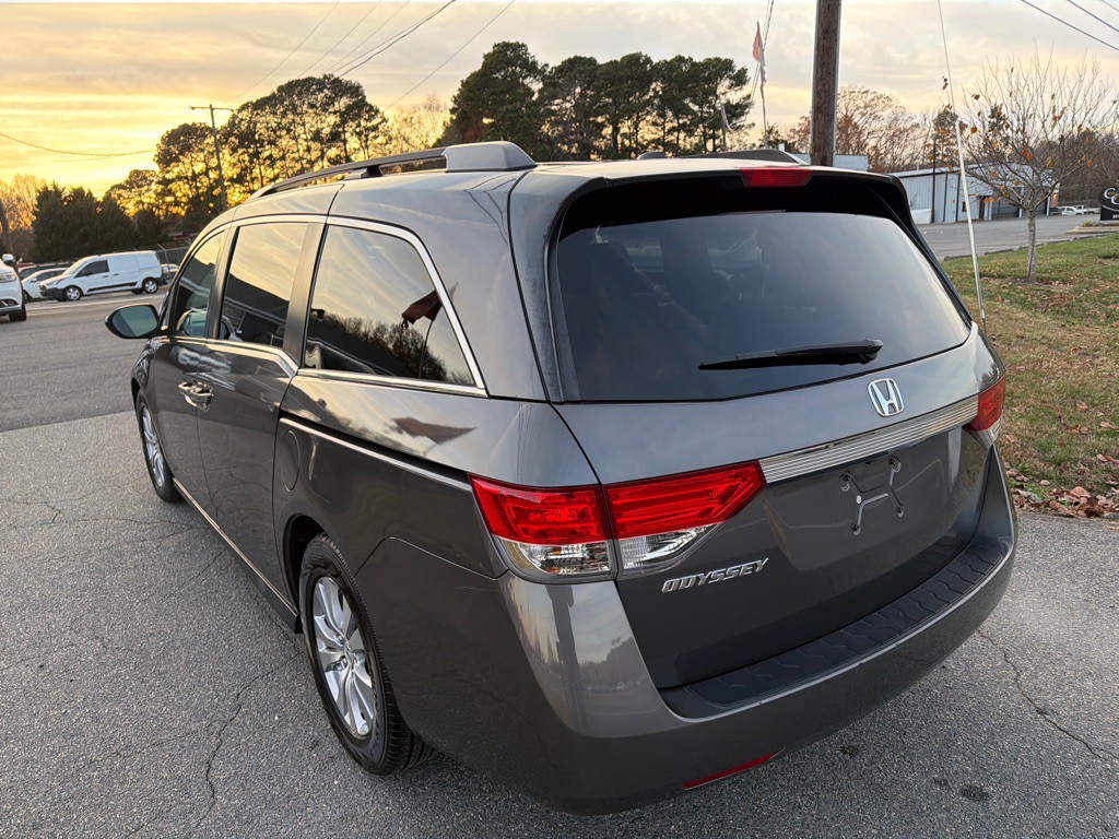 2016 Honda Odyssey Image 10