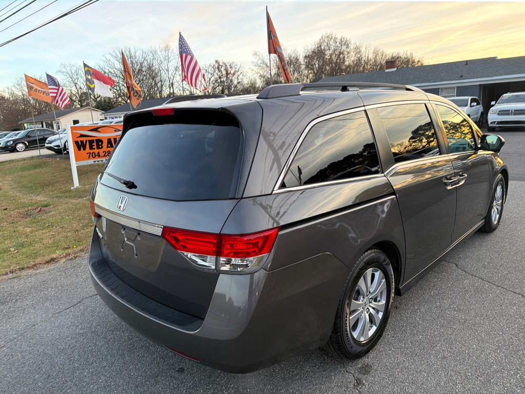 2016 Honda Odyssey Image 11