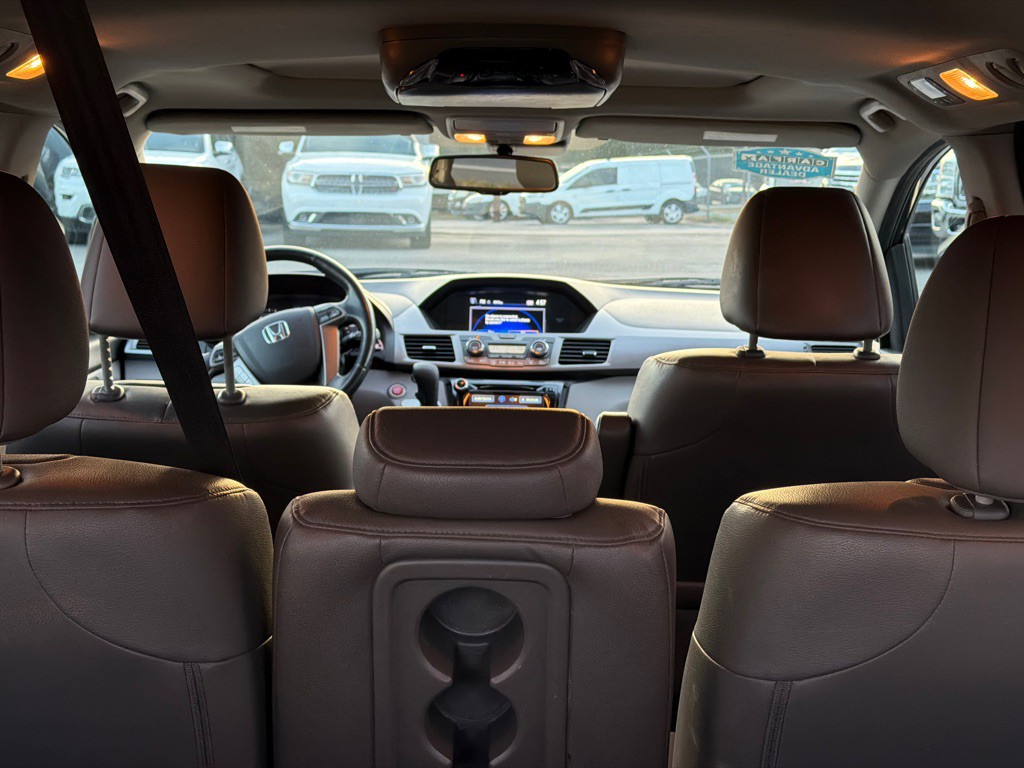 2016 Honda Odyssey Image 15