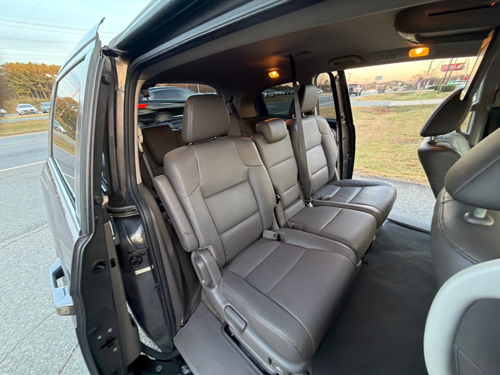 2016 Honda Odyssey Image 32