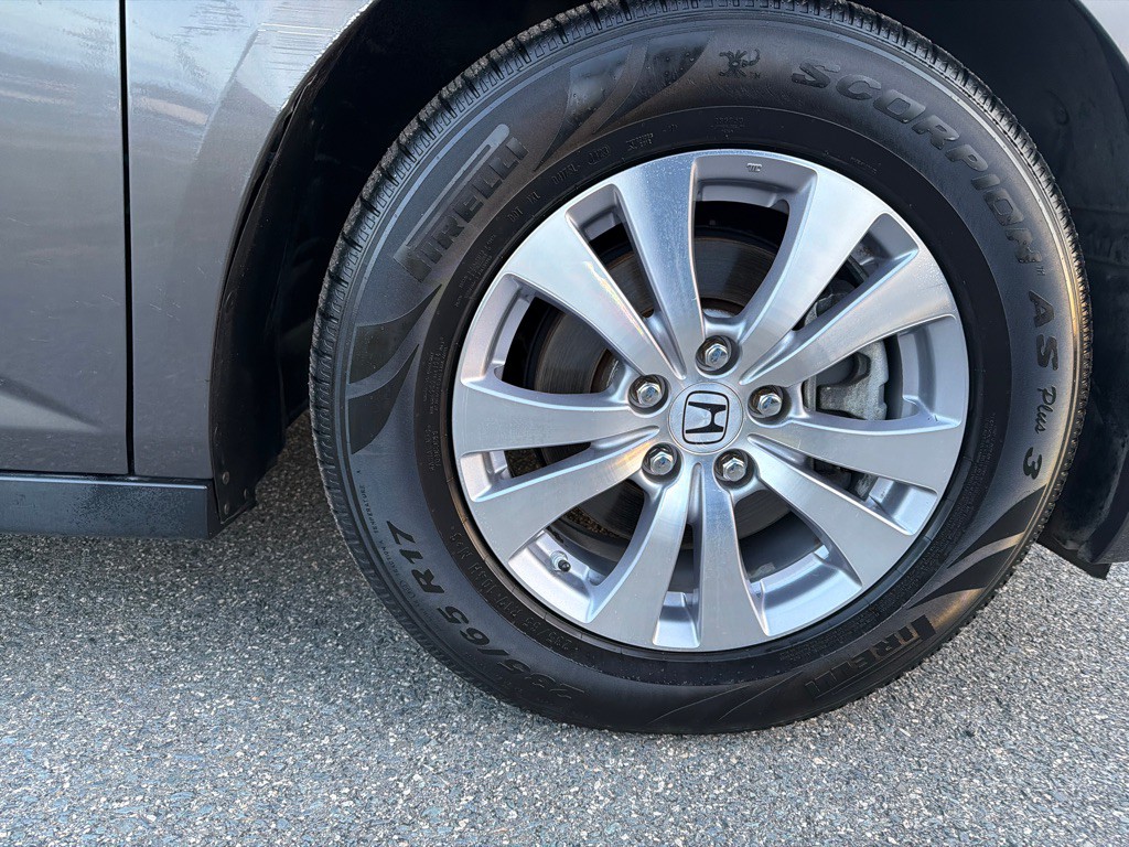 2016 Honda Odyssey Image 46