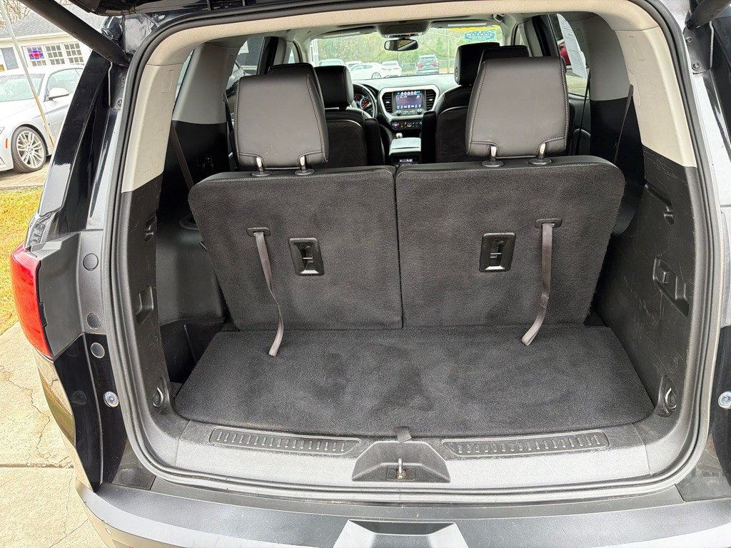 2017 GMC Acadia Image 15