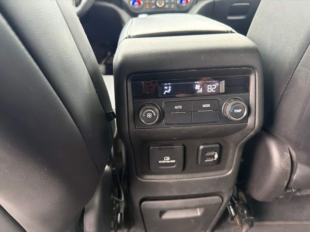 2017 GMC Acadia Image 16