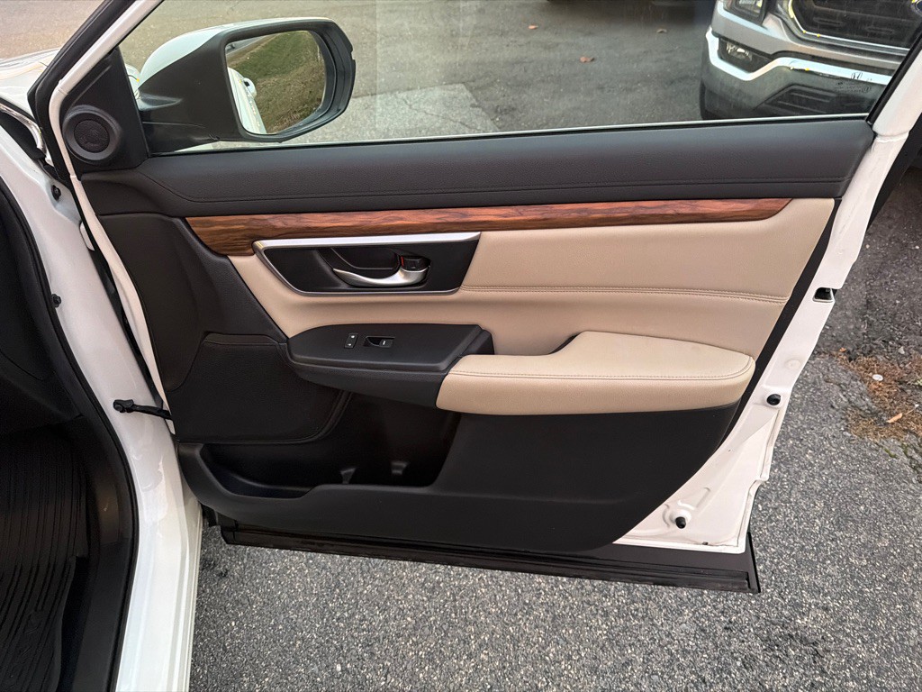 2018 Honda CR-V Image 30