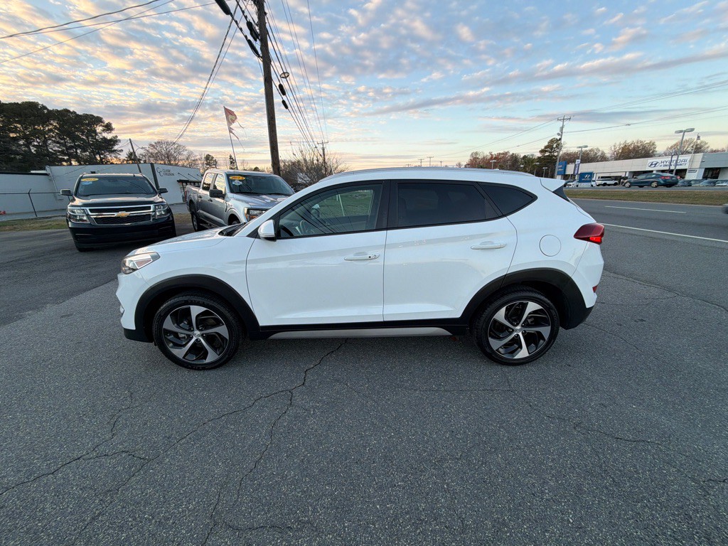 2018 Hyundai Tucson Image 2