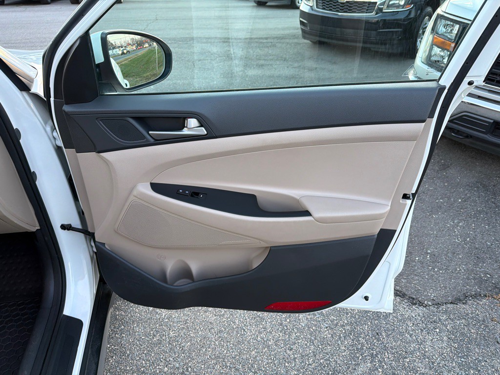 2018 Hyundai Tucson Image 28