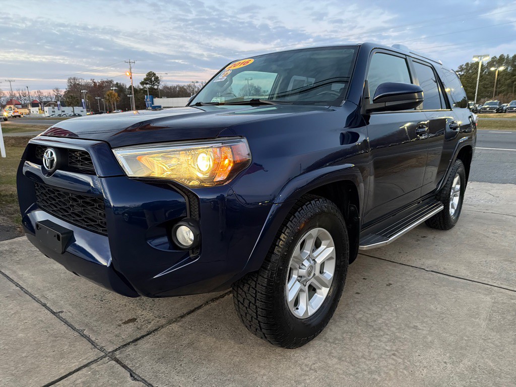 2016 Toyota 4Runner Image 1