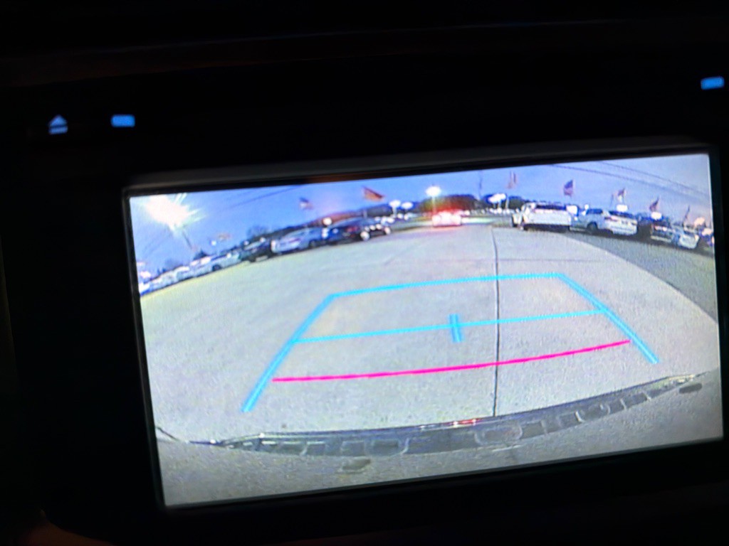 2016 Toyota 4Runner Image 19