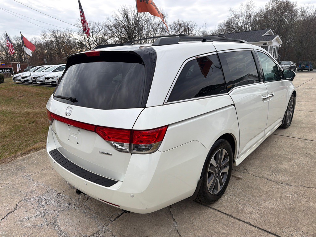 2016 Honda Odyssey Image 11
