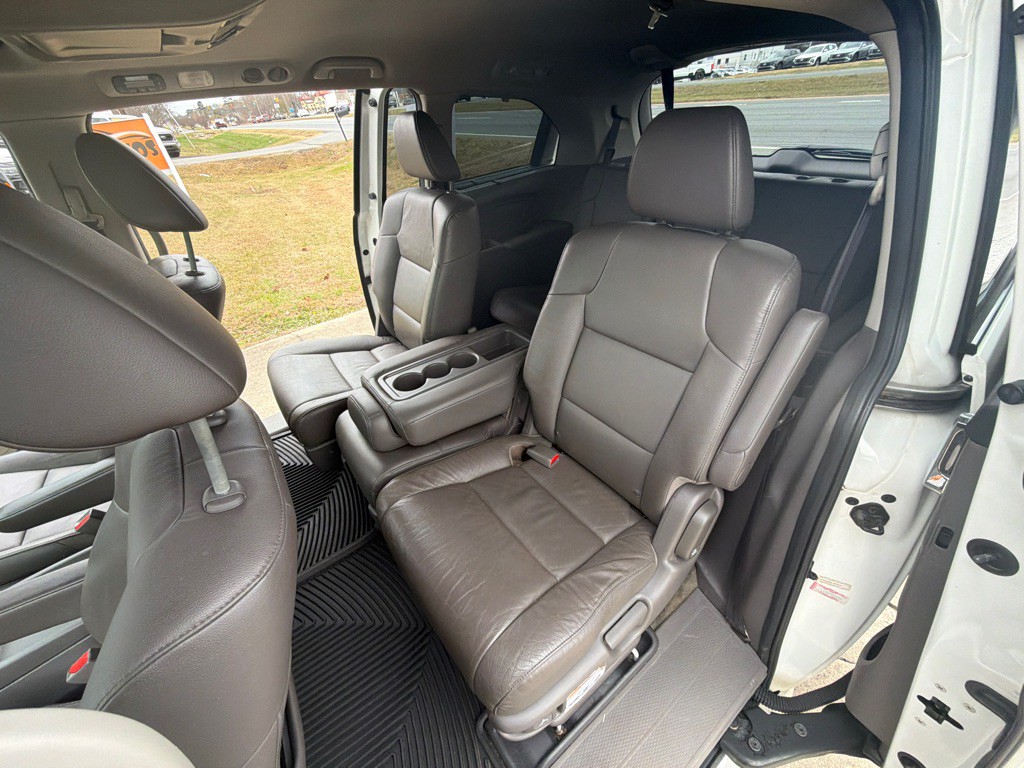 2016 Honda Odyssey Image 33