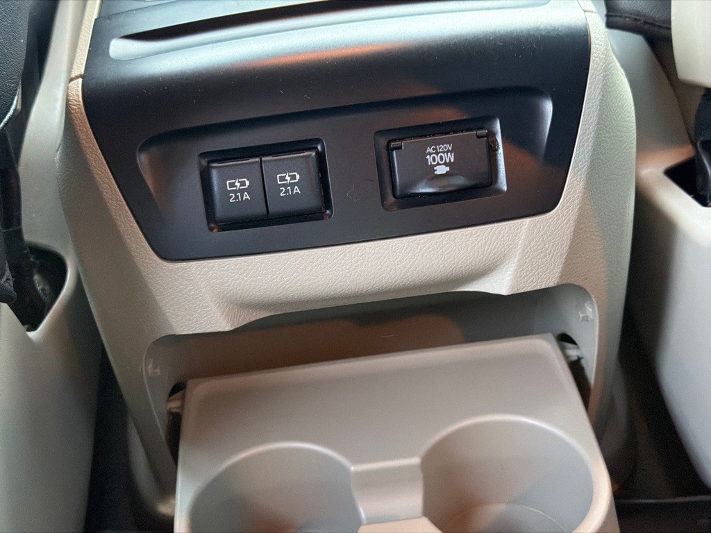 2020 Toyota Sienna Image 18