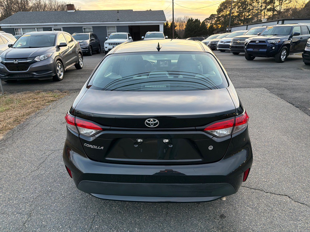 2020 Toyota Corolla Image 12