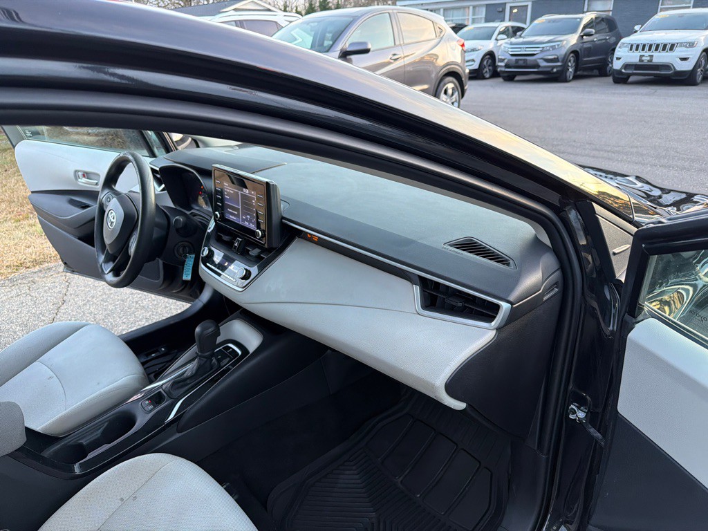 2020 Toyota Corolla Image 22