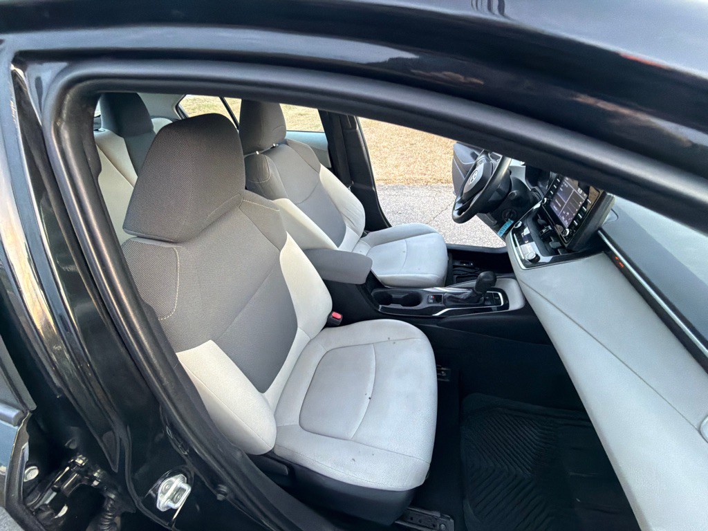 2020 Toyota Corolla Image 23