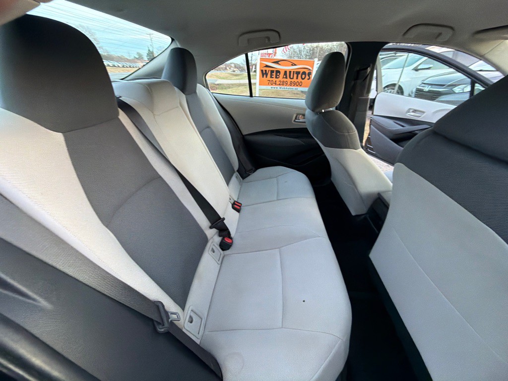 2020 Toyota Corolla Image 24