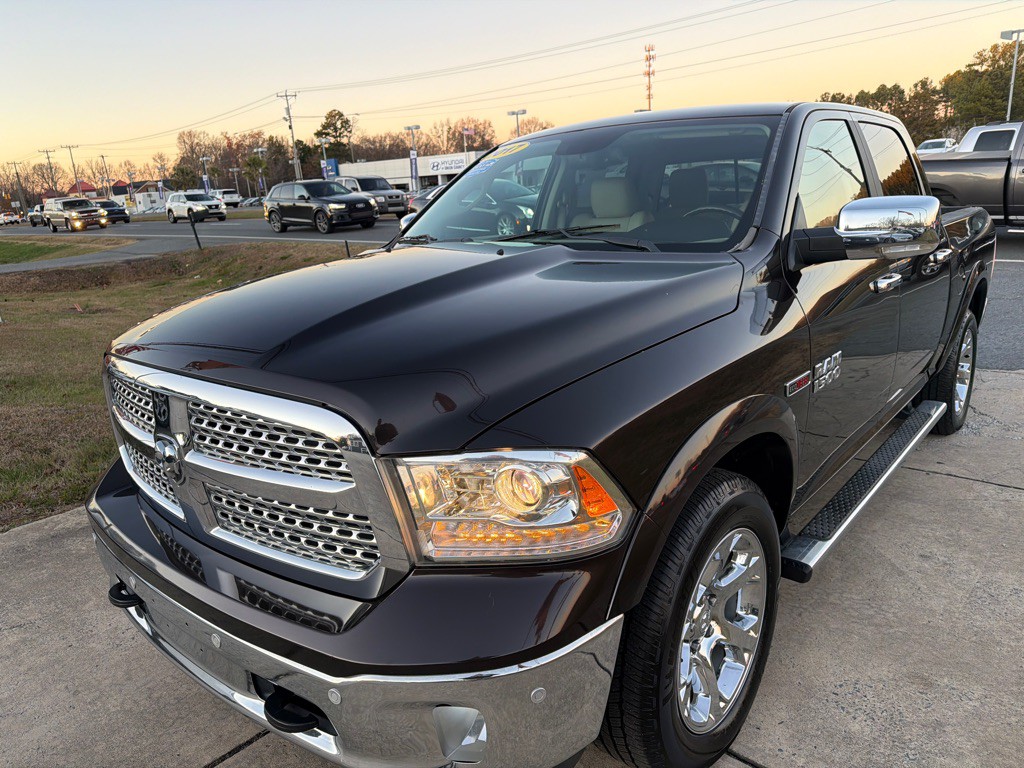 2017 RAM 1500 Image 4