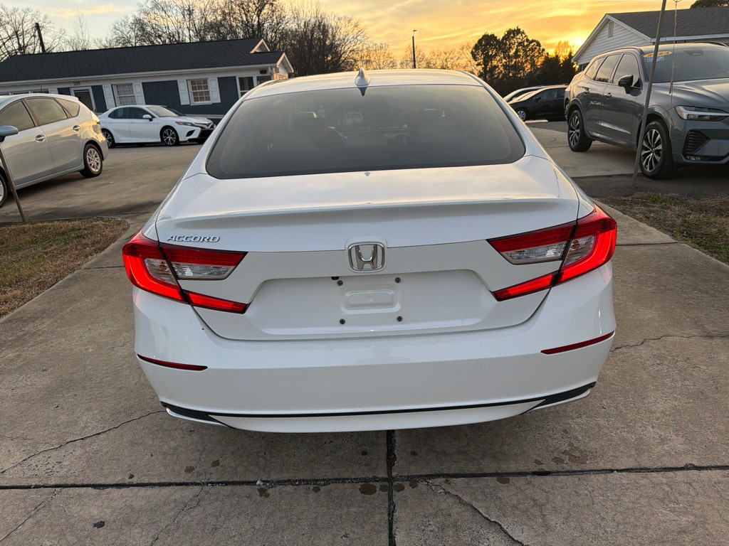 2019 Honda Accord Image 9