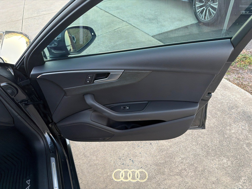 2019 Audi A4 Image 31