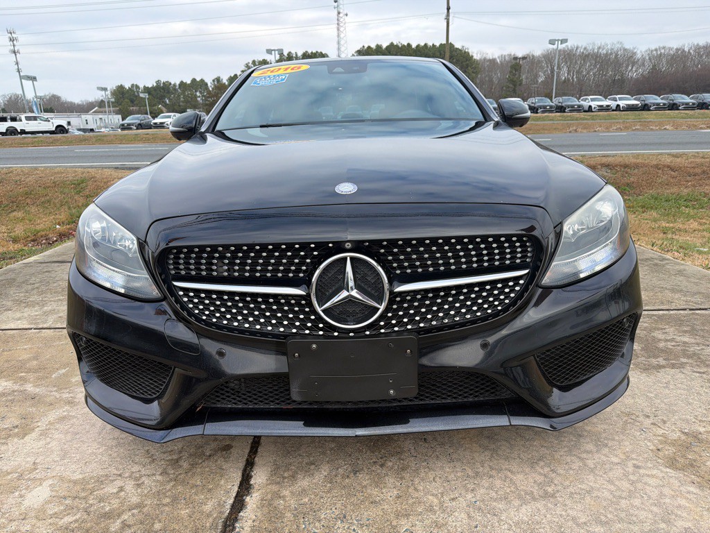 2016 Mercedes-Benz C-Class Image 3