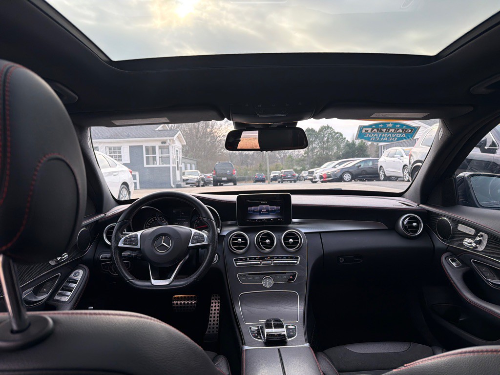 2016 Mercedes-Benz C-Class Image 16