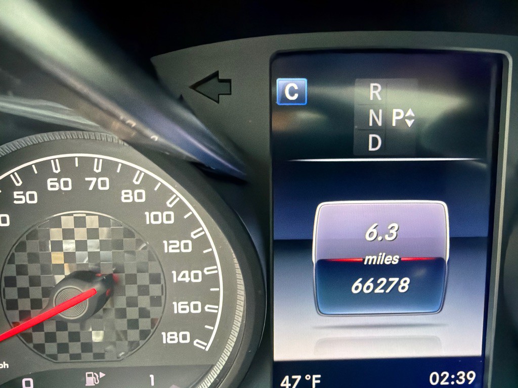 2016 Mercedes-Benz C-Class Image 17