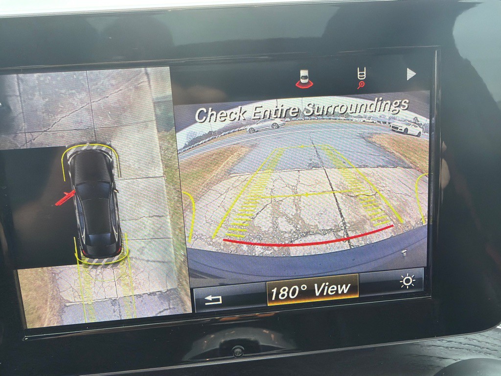 2016 Mercedes-Benz C-Class Image 20