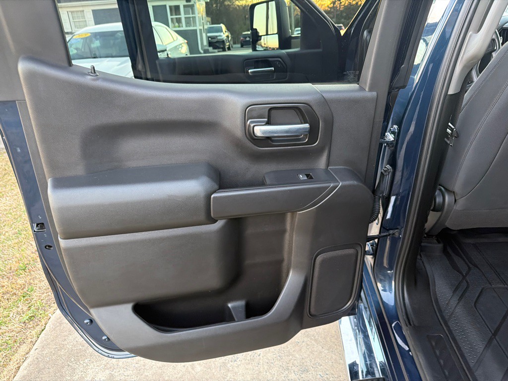 2019 Chevrolet Silverado 1500 Image 32