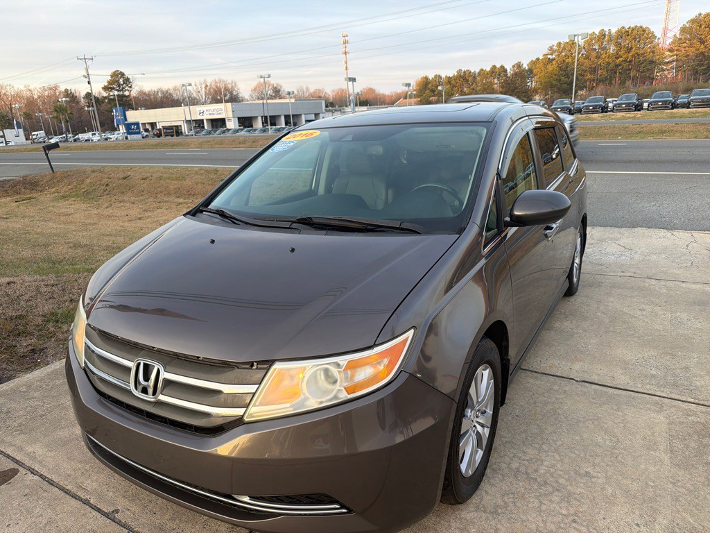 2016 Honda Odyssey Image 4