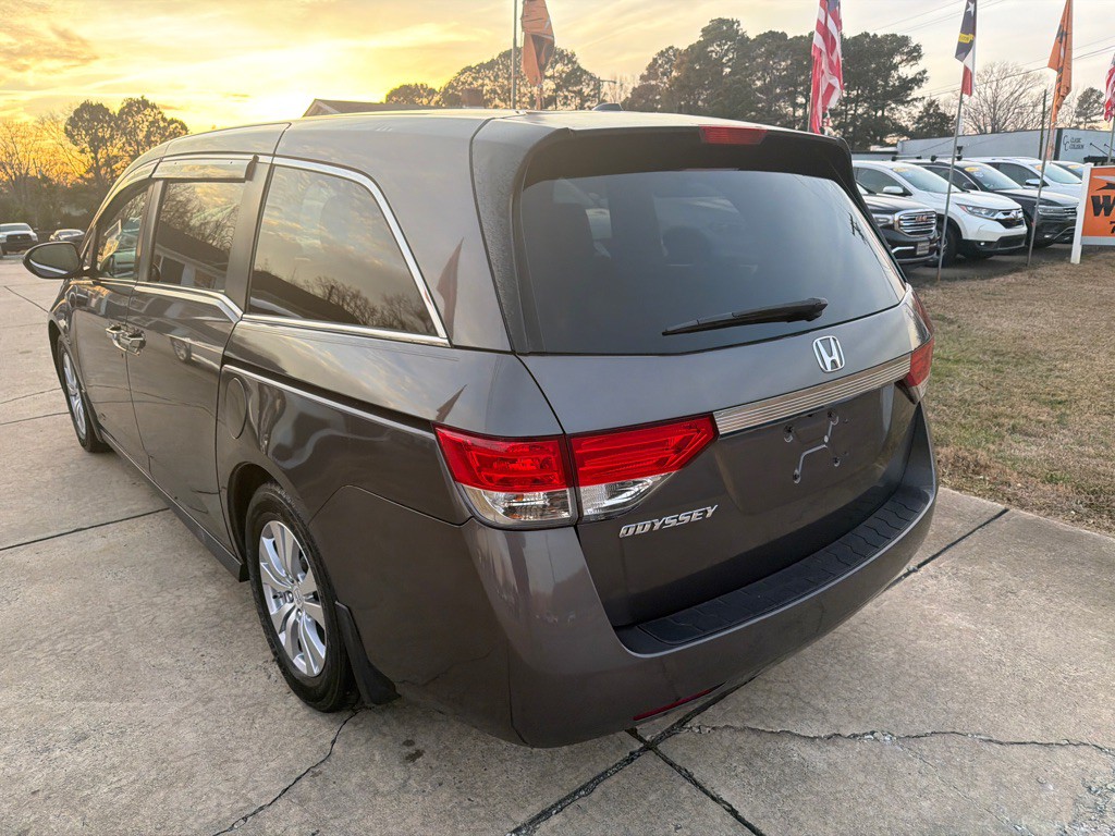 2016 Honda Odyssey Image 10