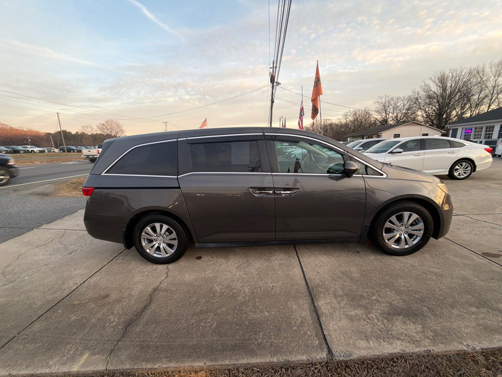 2016 Honda Odyssey Image 13