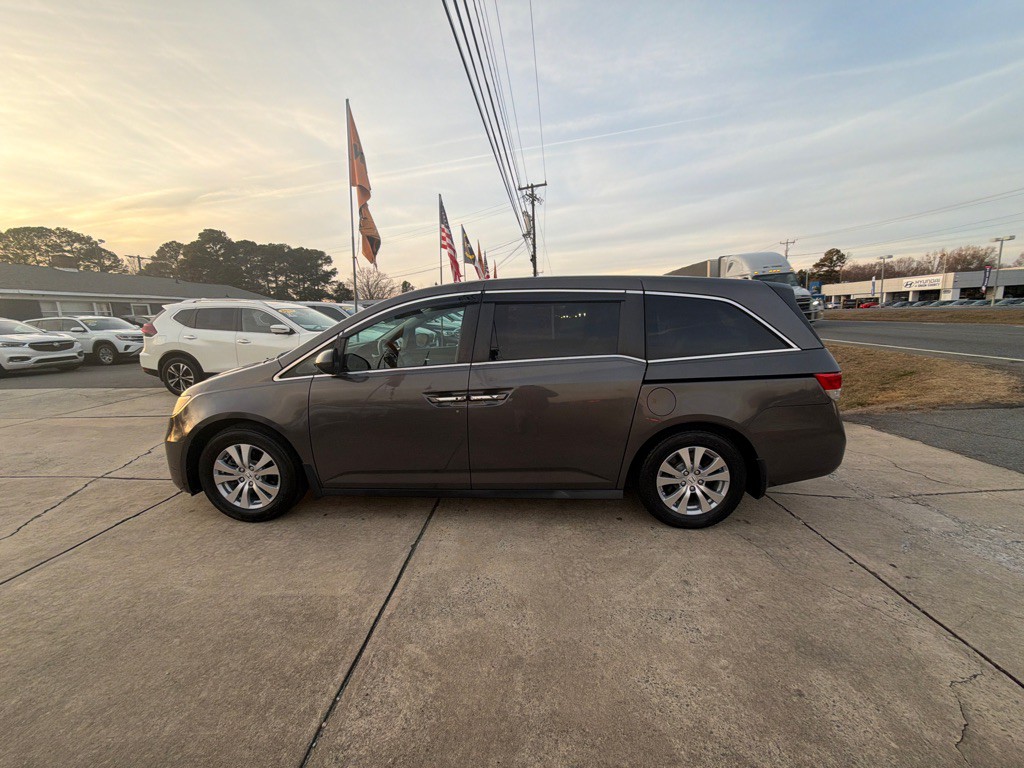 2016 Honda Odyssey Image 14
